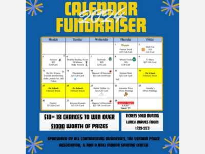 Rockville High School Seniors Begin Their Calendar Fundraiser